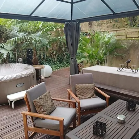 Appartement Avec Jardin De 30M2 Privatif Centre De Sarlat Buitenkant foto