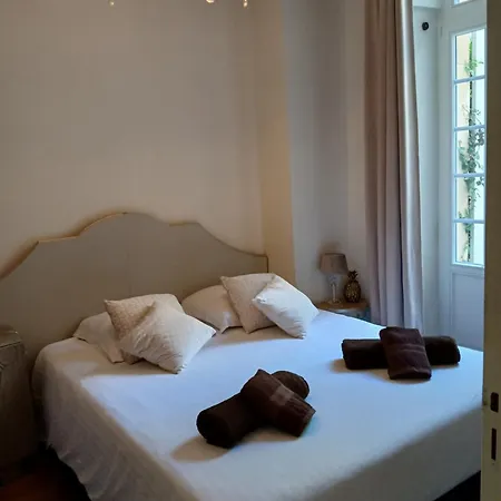 Appartement Avec Jardin De 30M2 Privatif Centre De Sarlat Buitenkant foto
