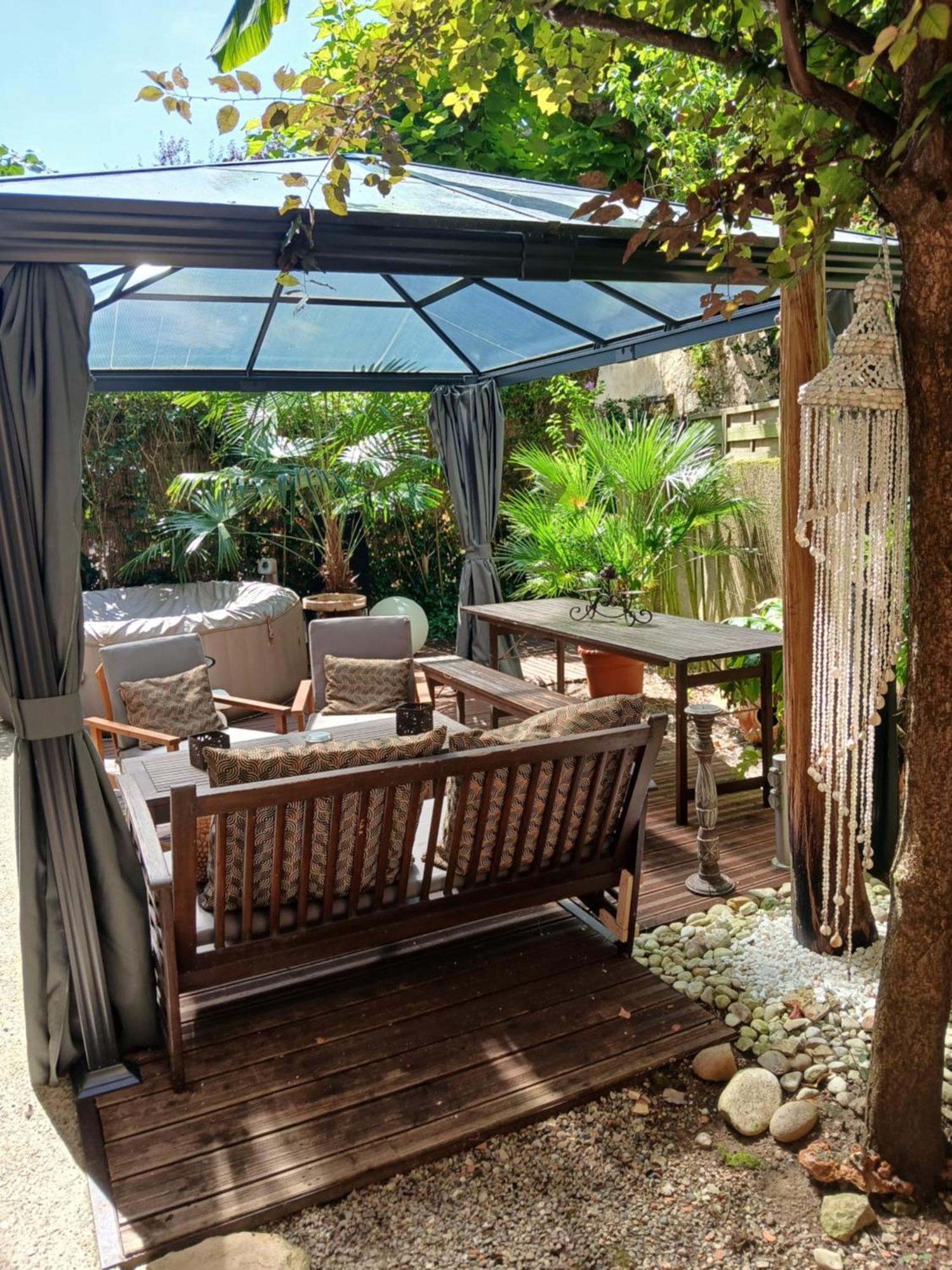 Apartment Avec Jardin De 30m2 Privatif Centre De